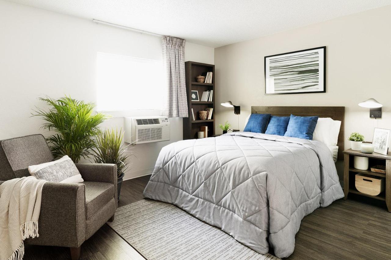Intown Suites Extended Stay Colorado Springs Extérieur photo